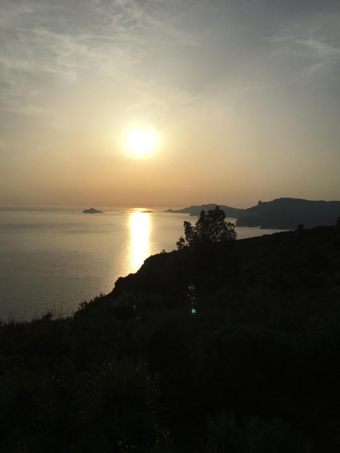 Studio Rocher Bleu Pres Des Plages - Soleil Levant 拉西约塔 外观 照片